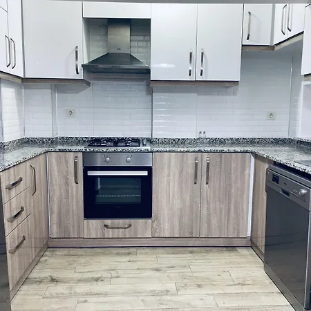 Xox شقة فندقية 4*