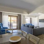 Xox Aparthotel 4*